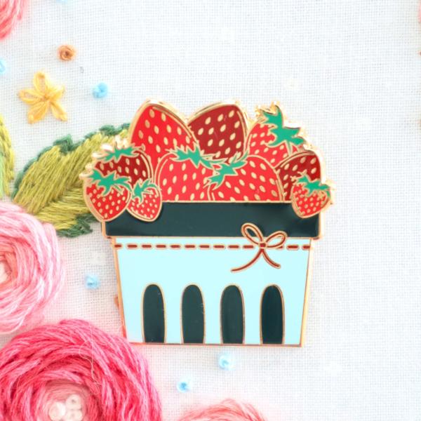 Porte-aiguilles aimanté “panier de fraises”