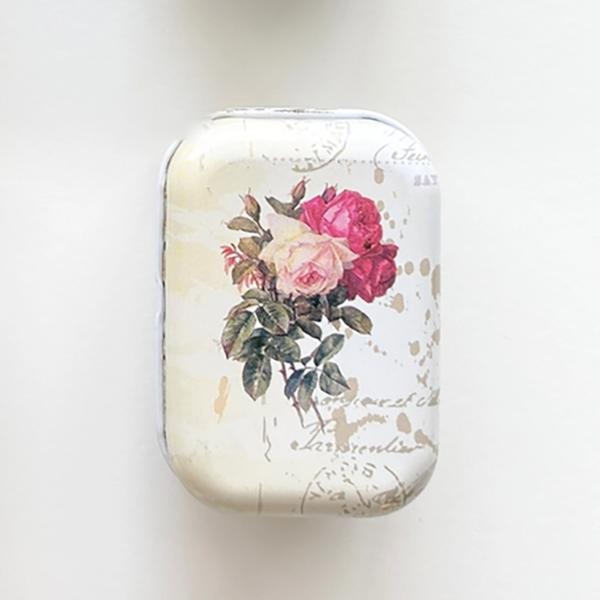 Boîte magnétique vintage pour aiguilles - Design 16