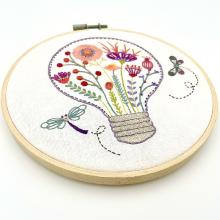 Lumière florale (vendu sans cercle)
