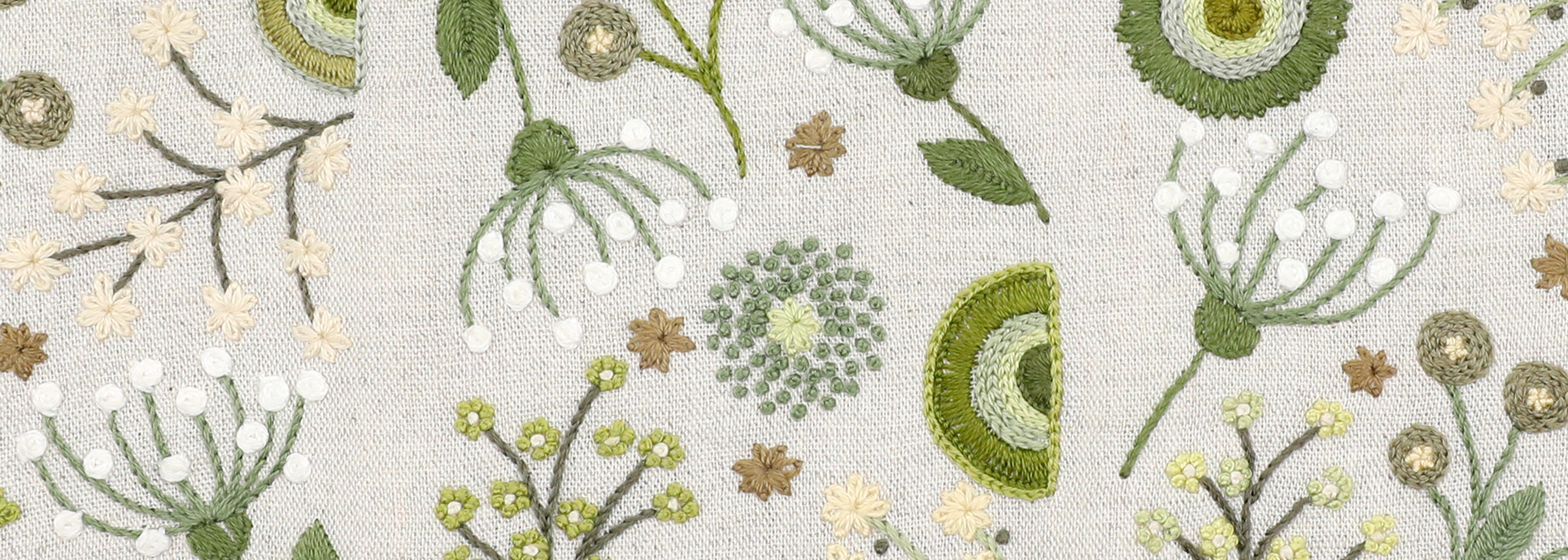 stand broderie traditionnelle chat dans l'aiguille