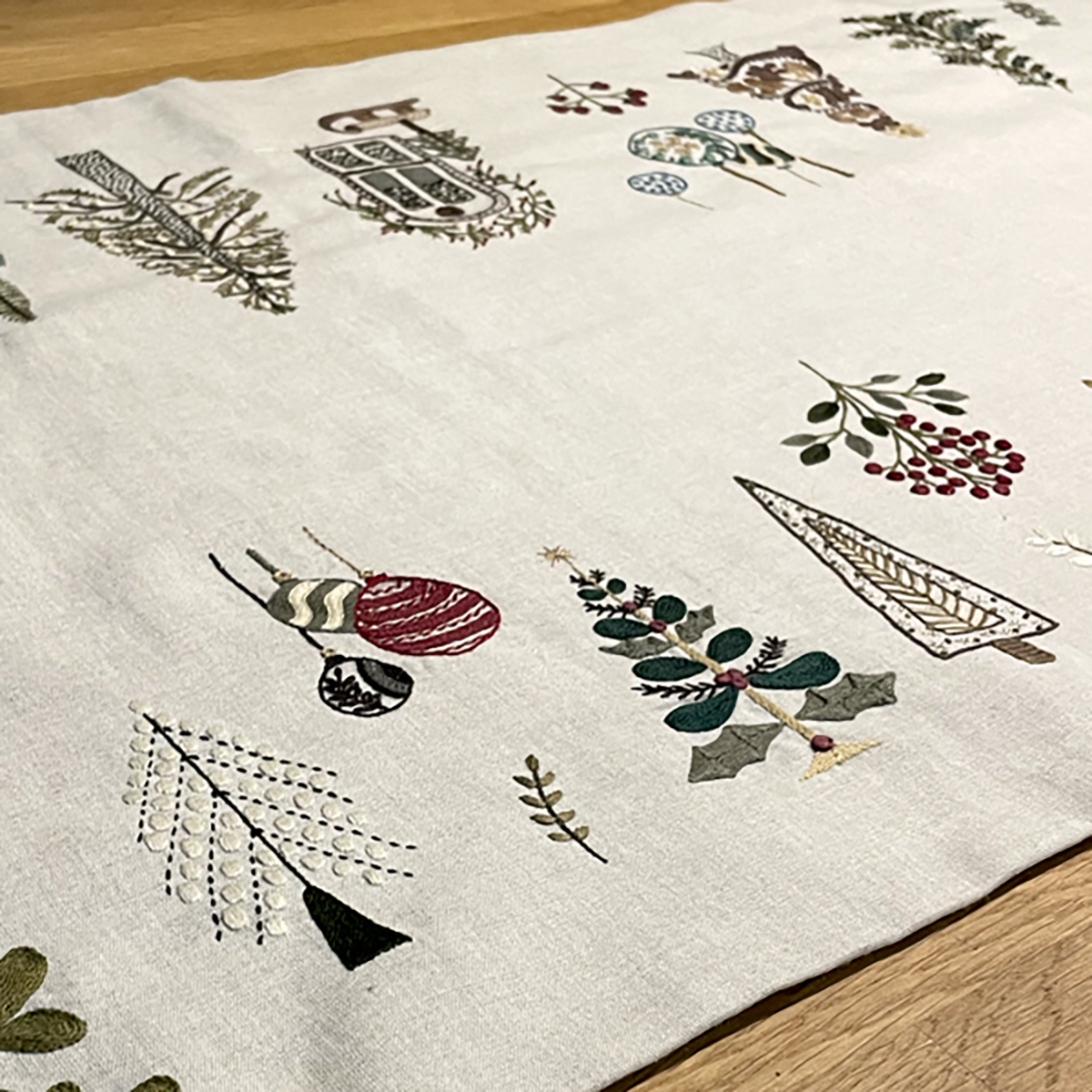 couronne automne broderie traditionnelle